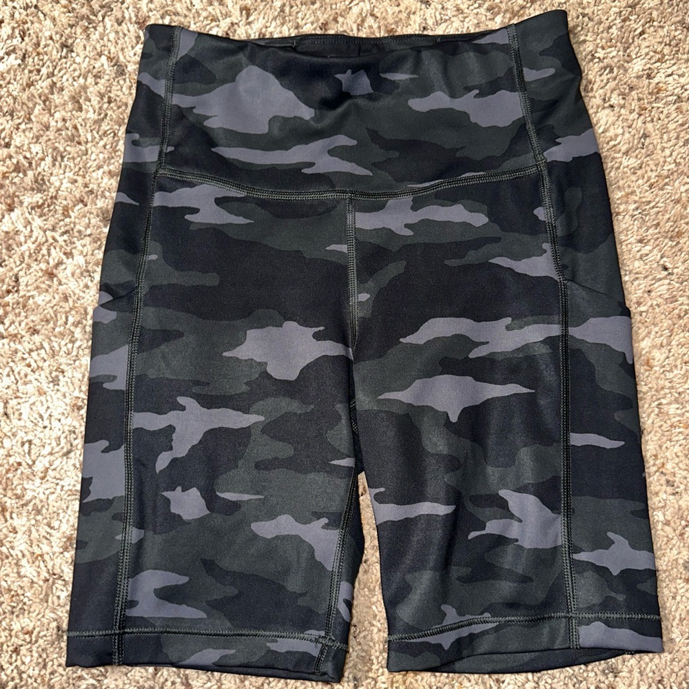 Women's Camo Print Shorts